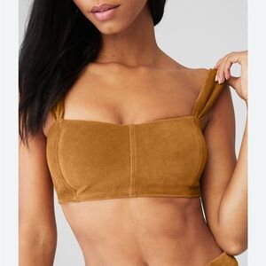 88 ALO Yoga Women's Tan Top